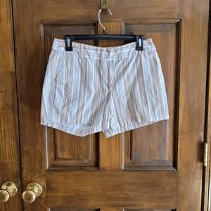 Willi Smith Sz 8 Shorts Cream Black Tan and Gray